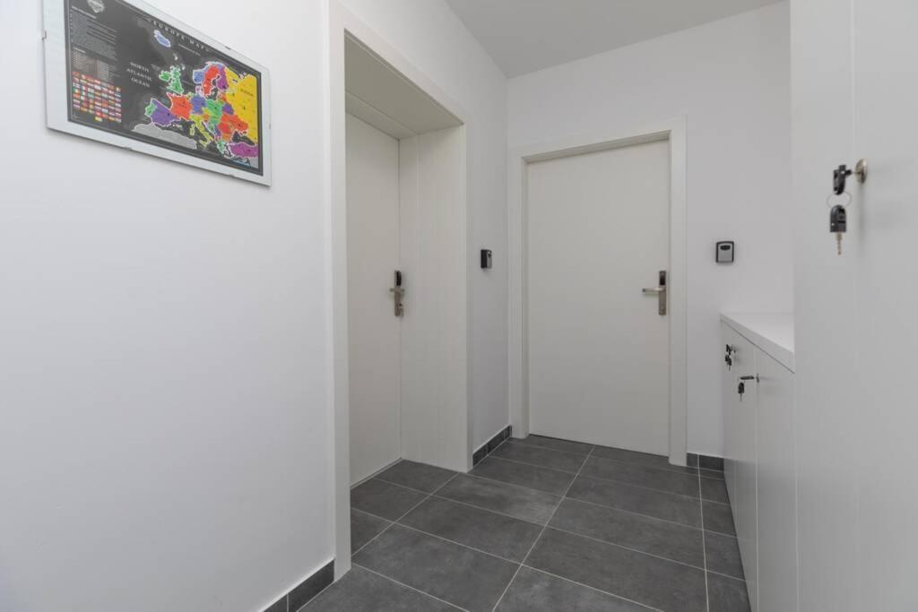 Apartment Viko Split Buitenkant foto