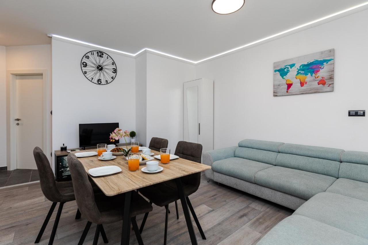 Apartment Viko Split Buitenkant foto
